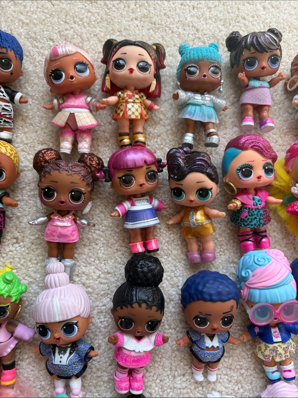 Mega LOL Surprise doll lot 47 full sized clothed dolls with some pets and minis - Picture 4 of 10